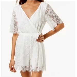 Trixxi Clothing Company Withe Laced Romper, short sleeves. XS